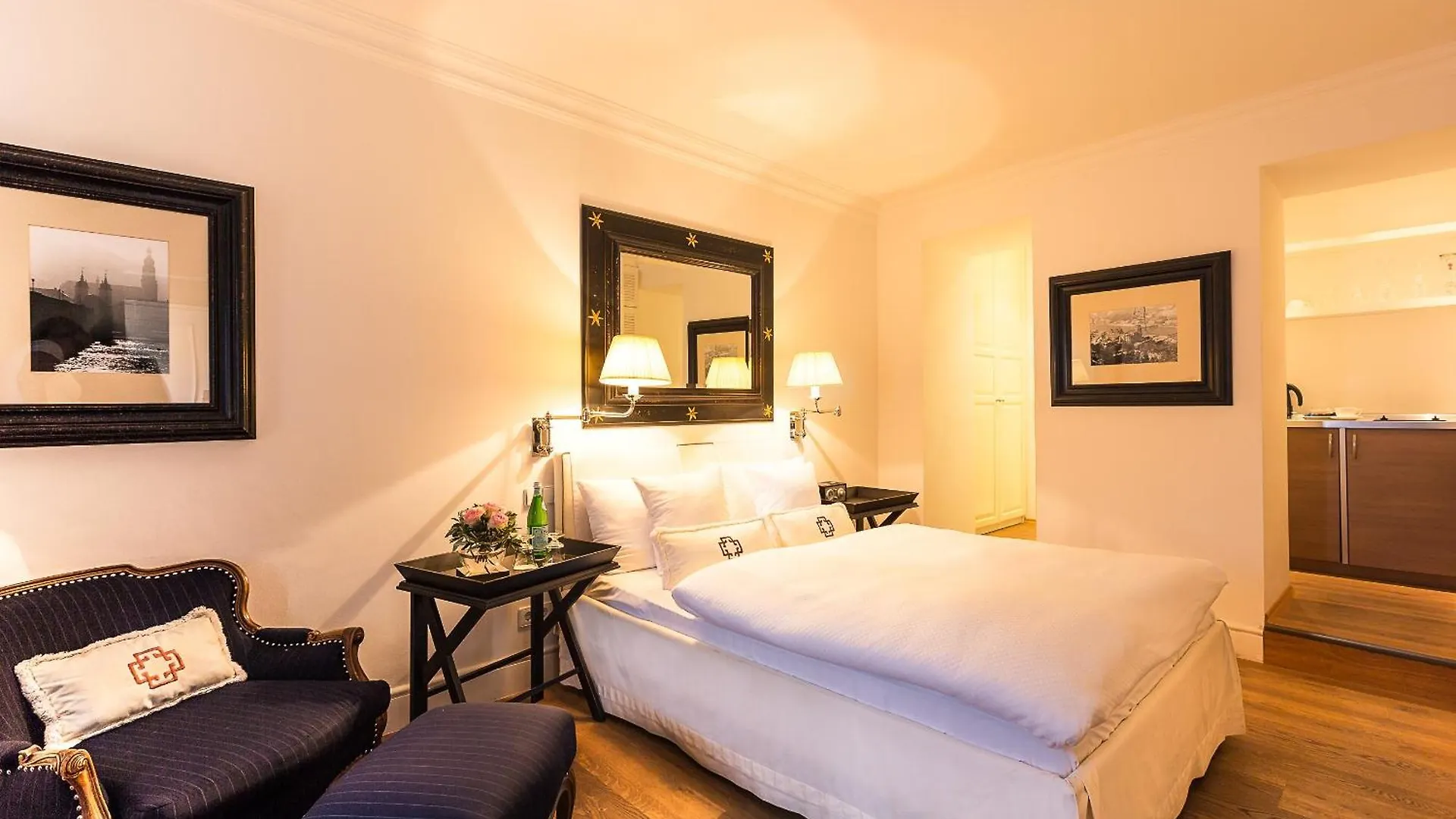 House Of Huetter- Heidelberg Suites Guesthouse